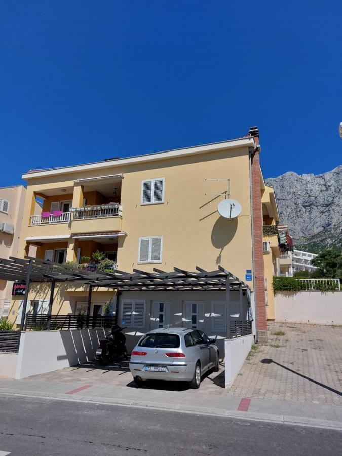 Apartment Ivana Makarska Bagian luar foto