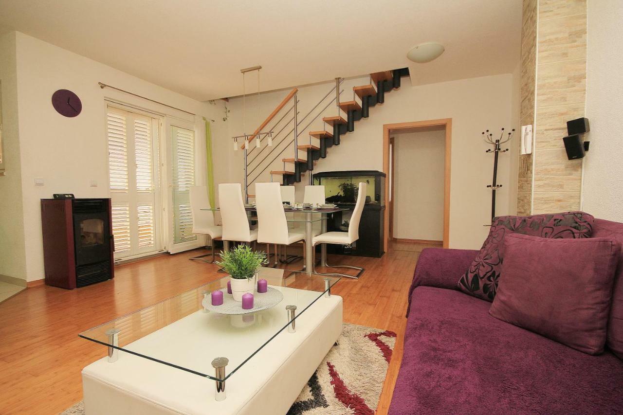 Apartment Ivana Makarska Bagian luar foto