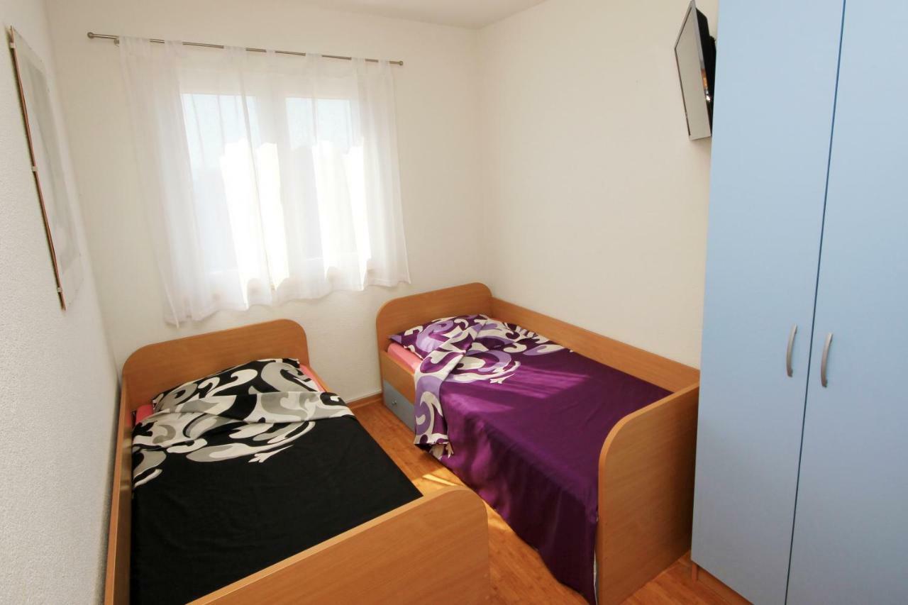 Apartment Ivana Makarska Bagian luar foto