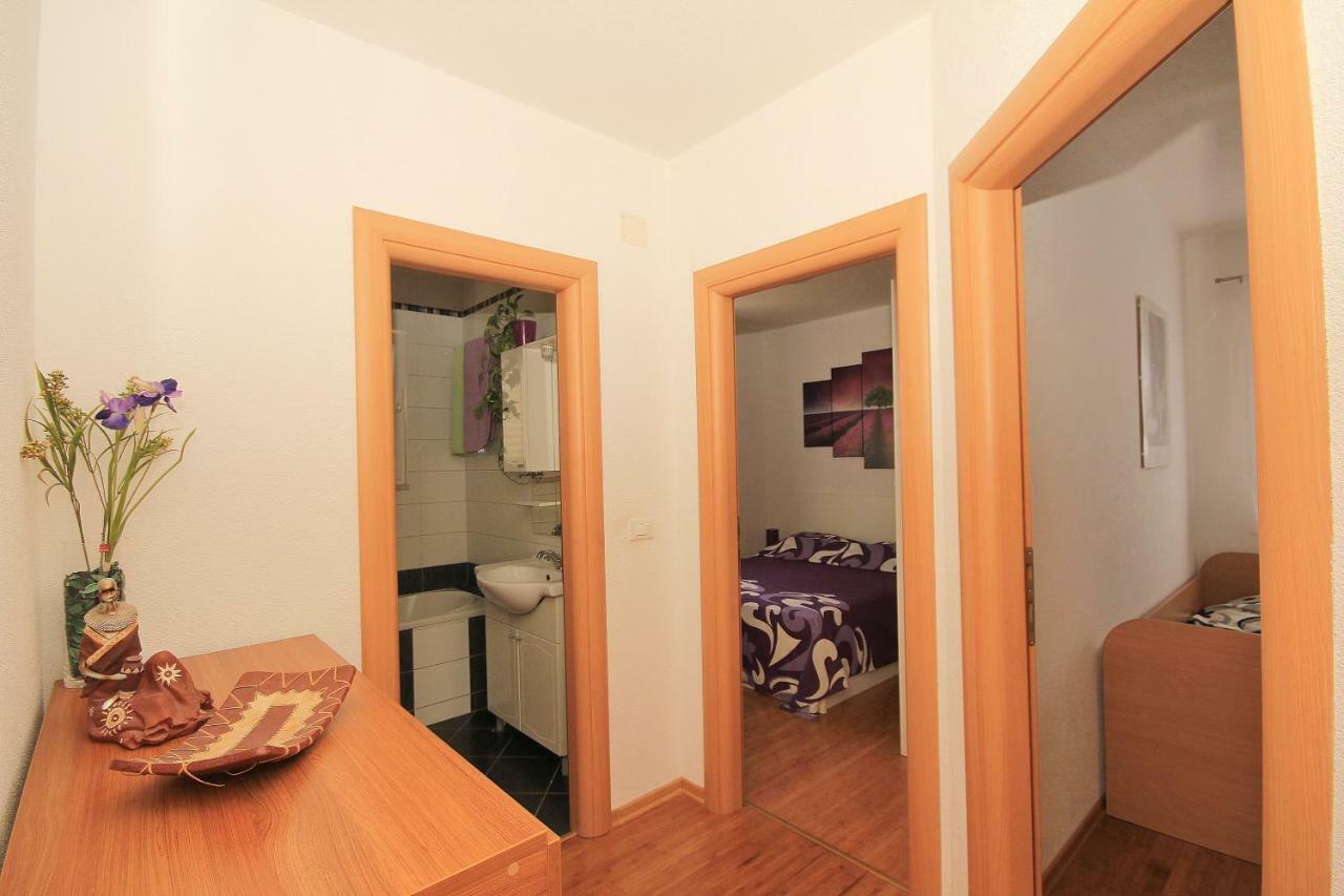Apartment Ivana Makarska Bagian luar foto
