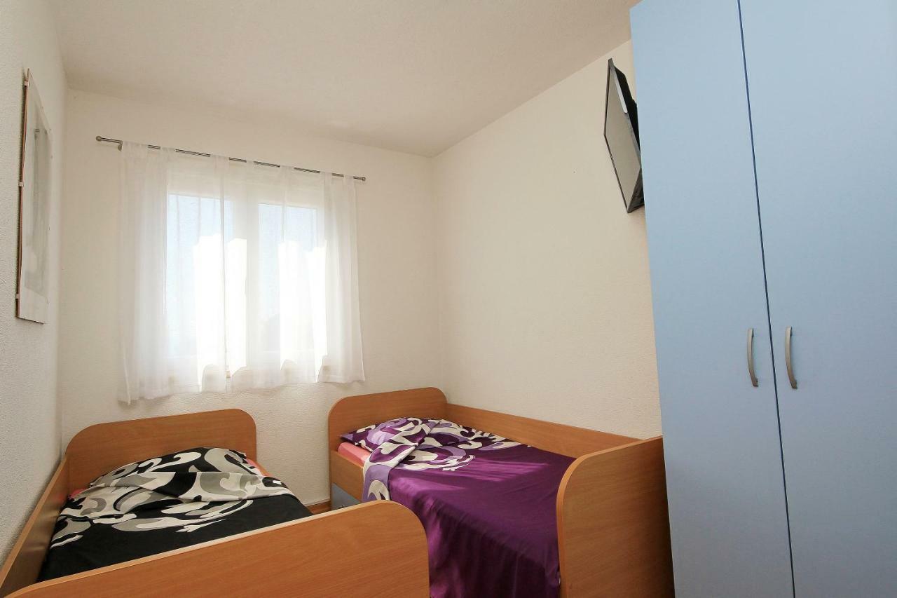 Apartment Ivana Makarska Bagian luar foto