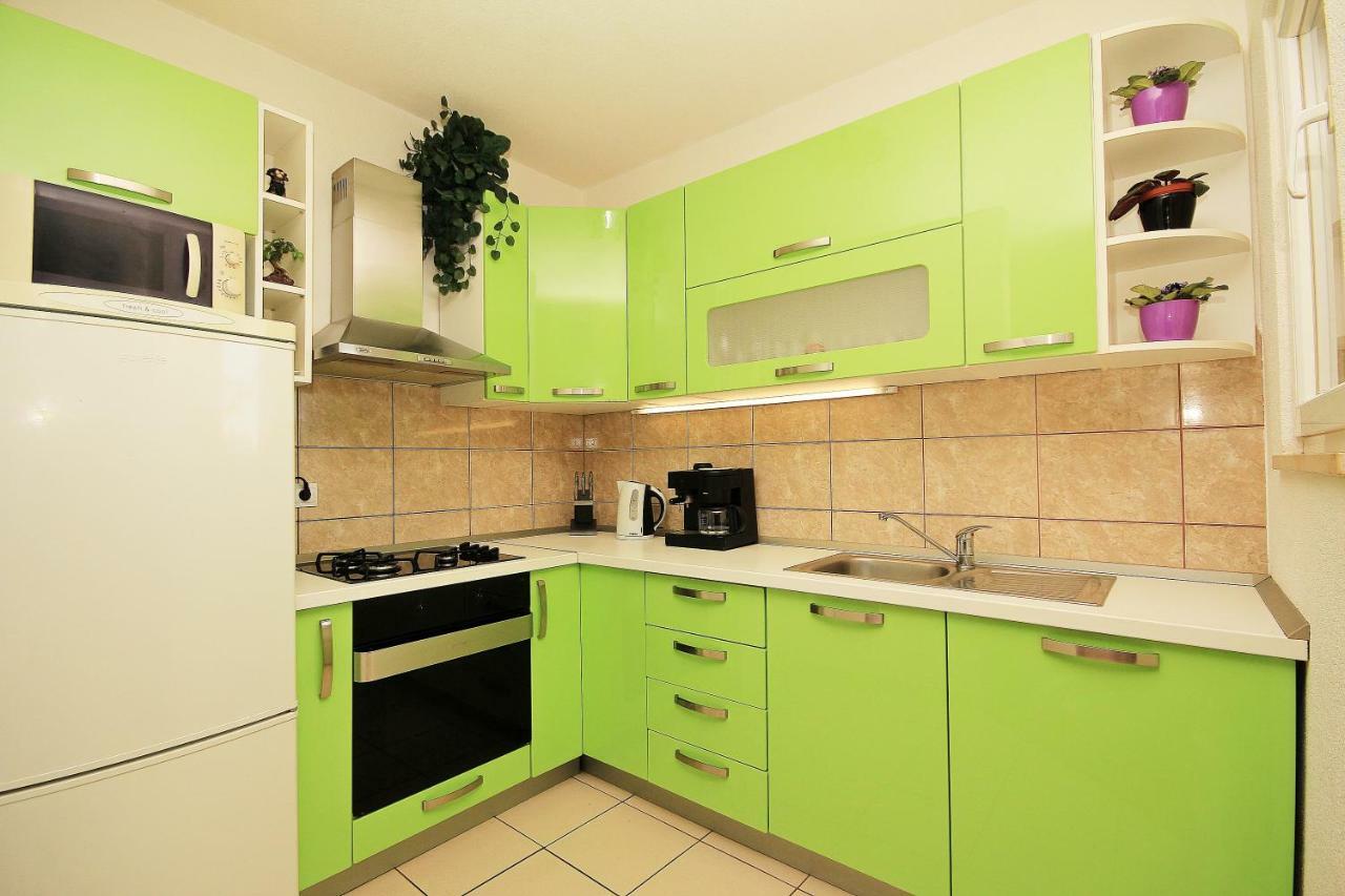 Apartment Ivana Makarska Bagian luar foto